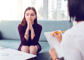 comment-bien-choisir-son-psychologue-energeticien-therapie-energetique